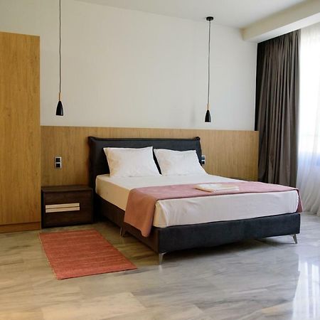 Eva Apartments 比雷埃夫斯 外观 照片