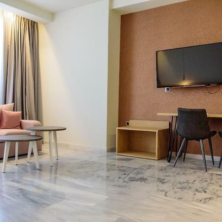 Eva Apartments 比雷埃夫斯 外观 照片