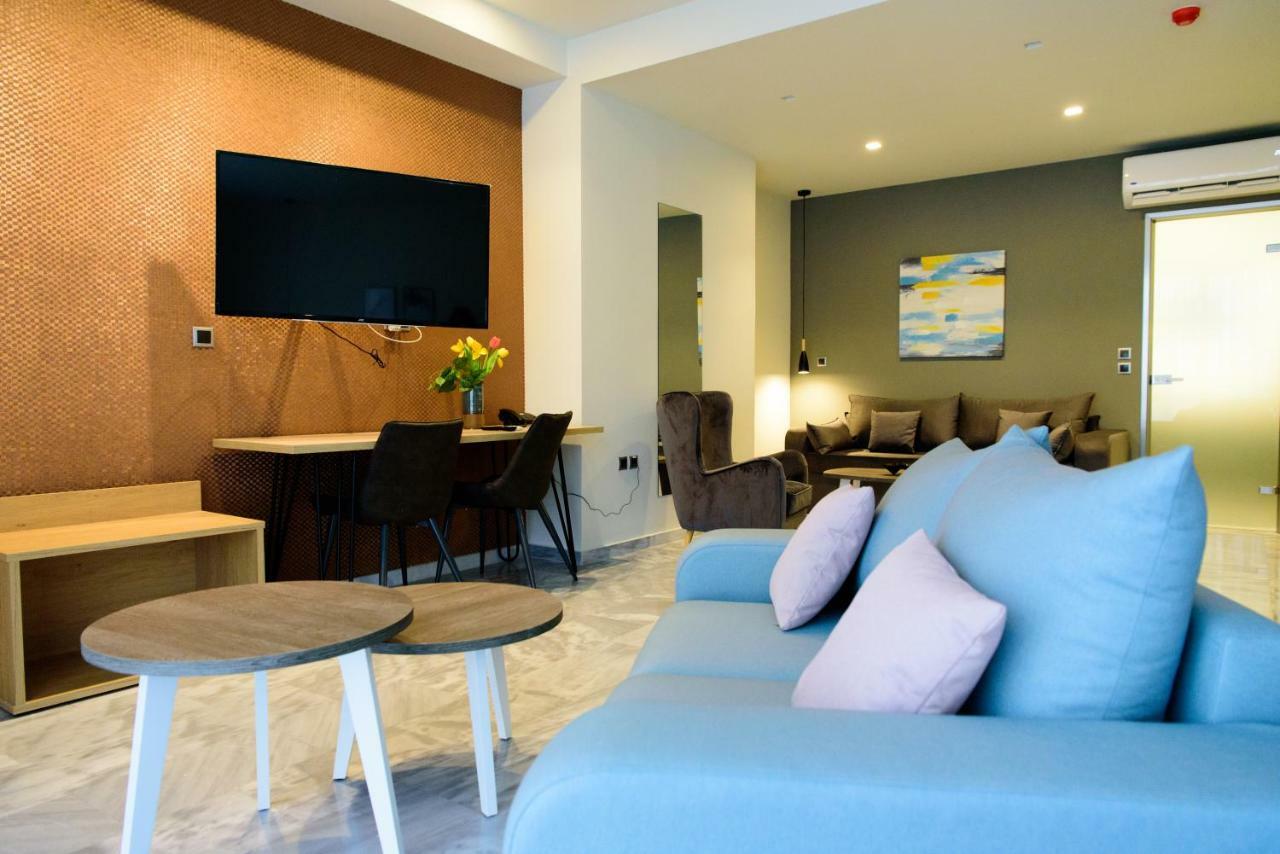 Eva Apartments 比雷埃夫斯 外观 照片